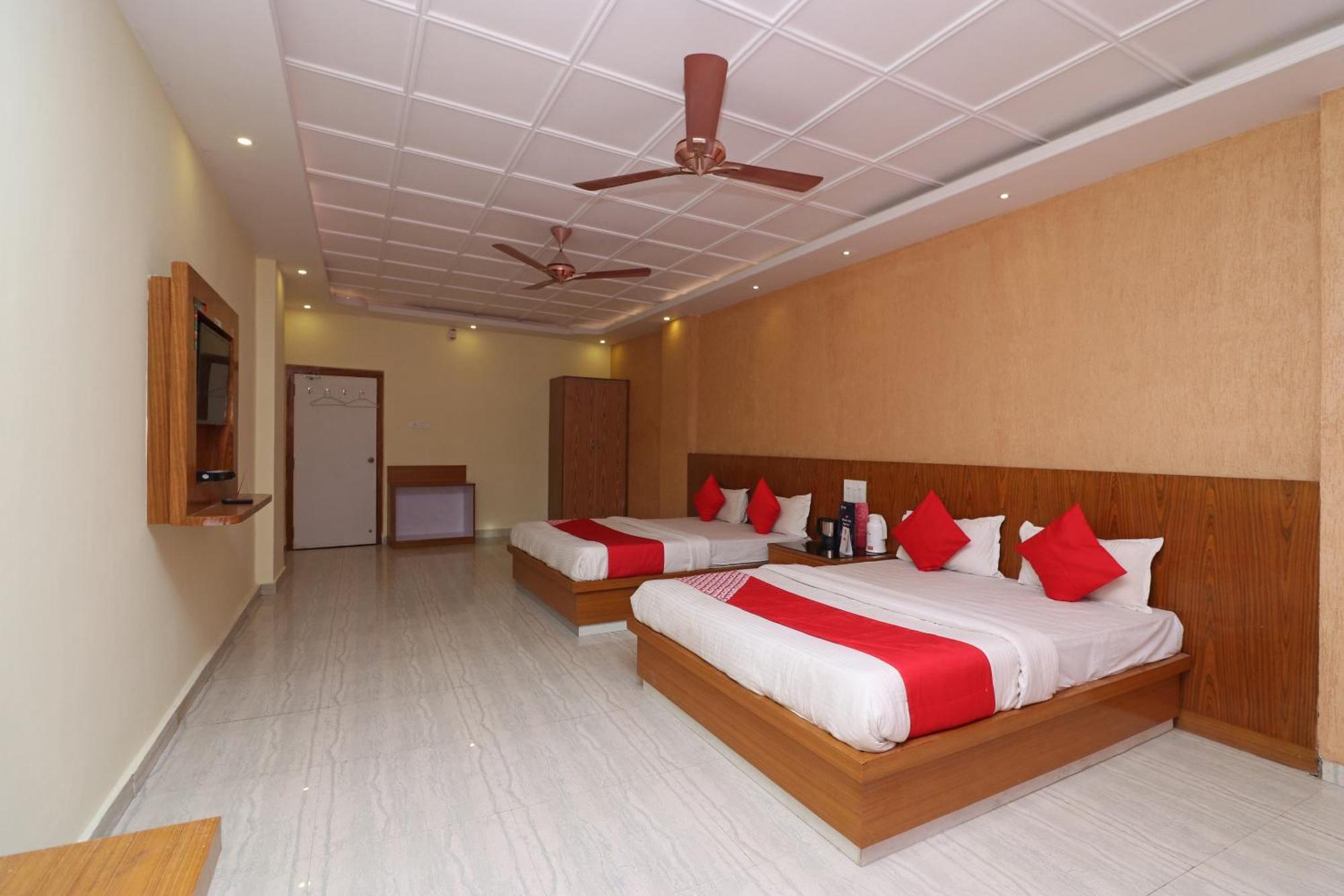 Hotel O G K Palace Bodh Gaya Εξωτερικό φωτογραφία