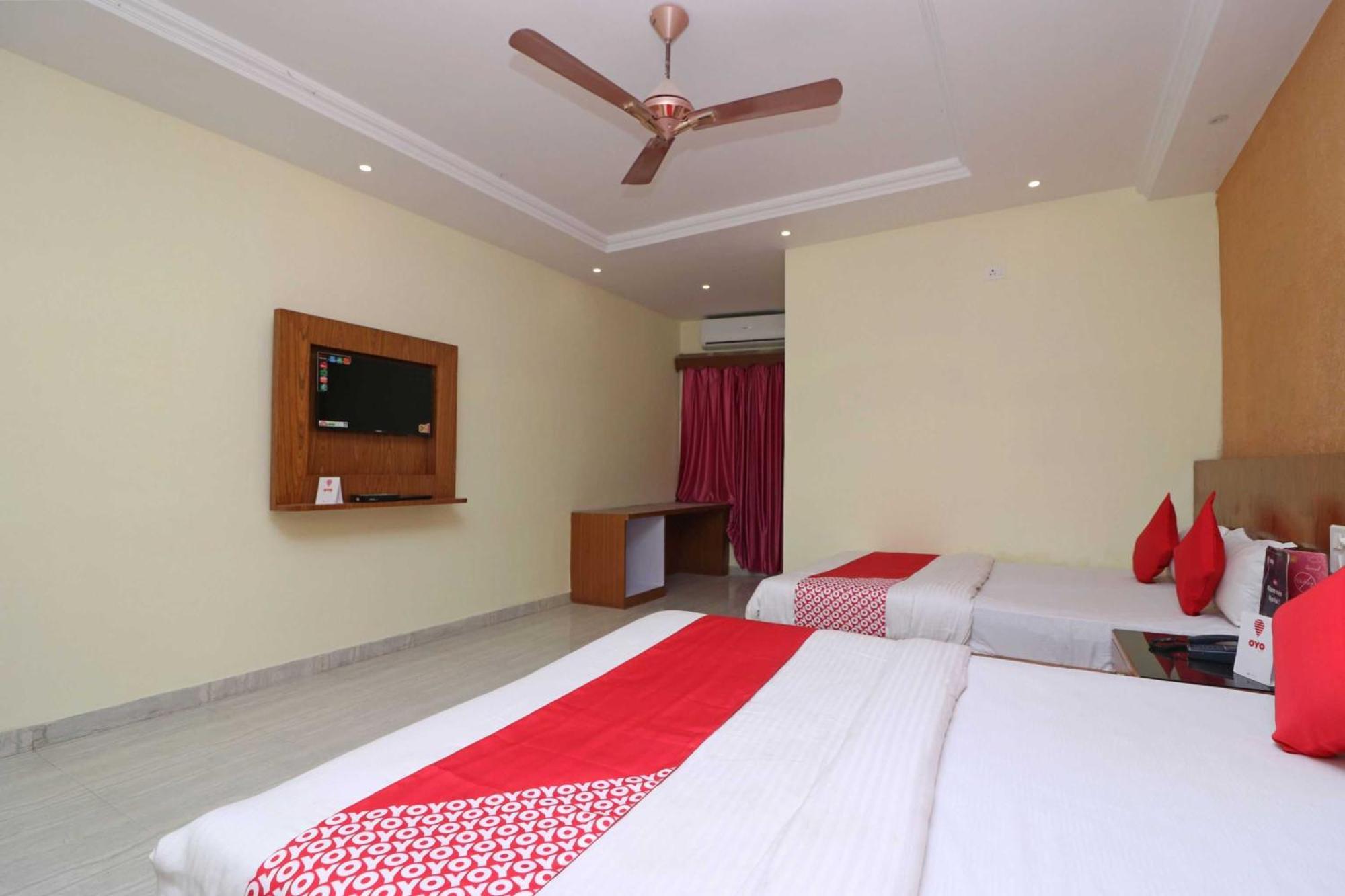 Hotel O G K Palace Bodh Gaya Εξωτερικό φωτογραφία