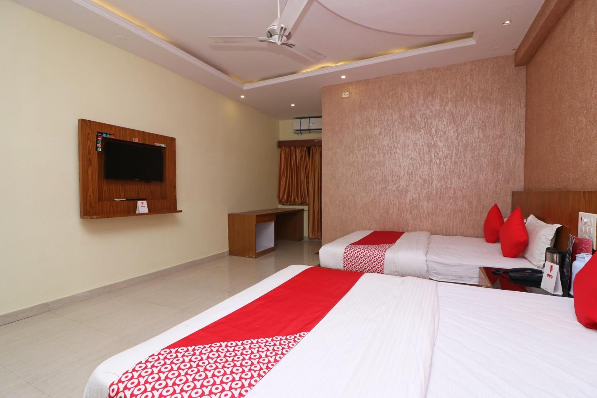 Hotel O G K Palace Bodh Gaya Εξωτερικό φωτογραφία